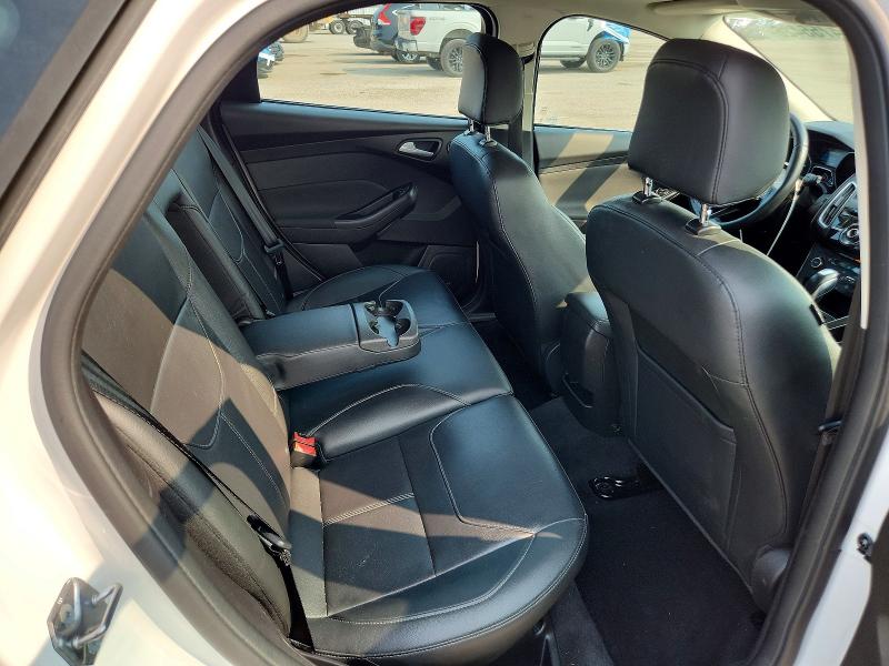 Photo 10 from auction – 2015 FORD FOCUS with VIN 1FADP3N23FL377816