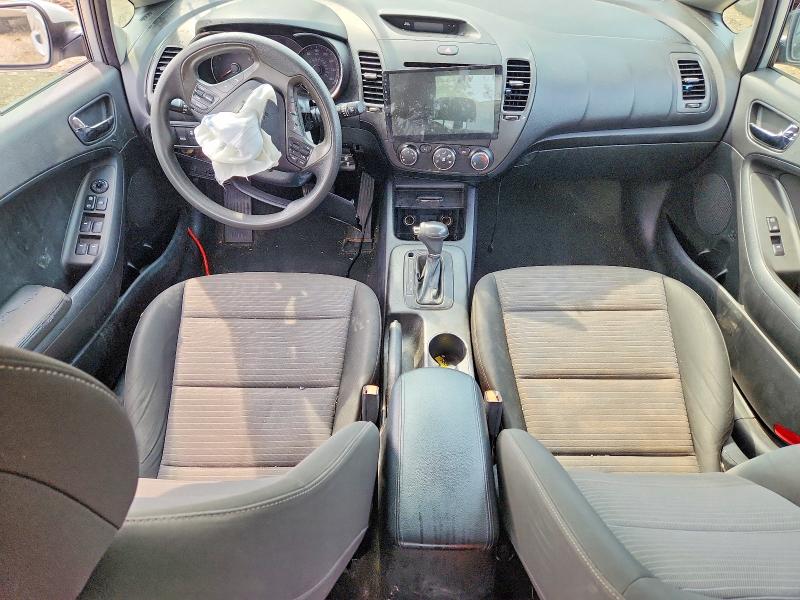 Foto 8 de la subasta – 2015 KIA FORTE con VIN KNAFX4A65F5274349