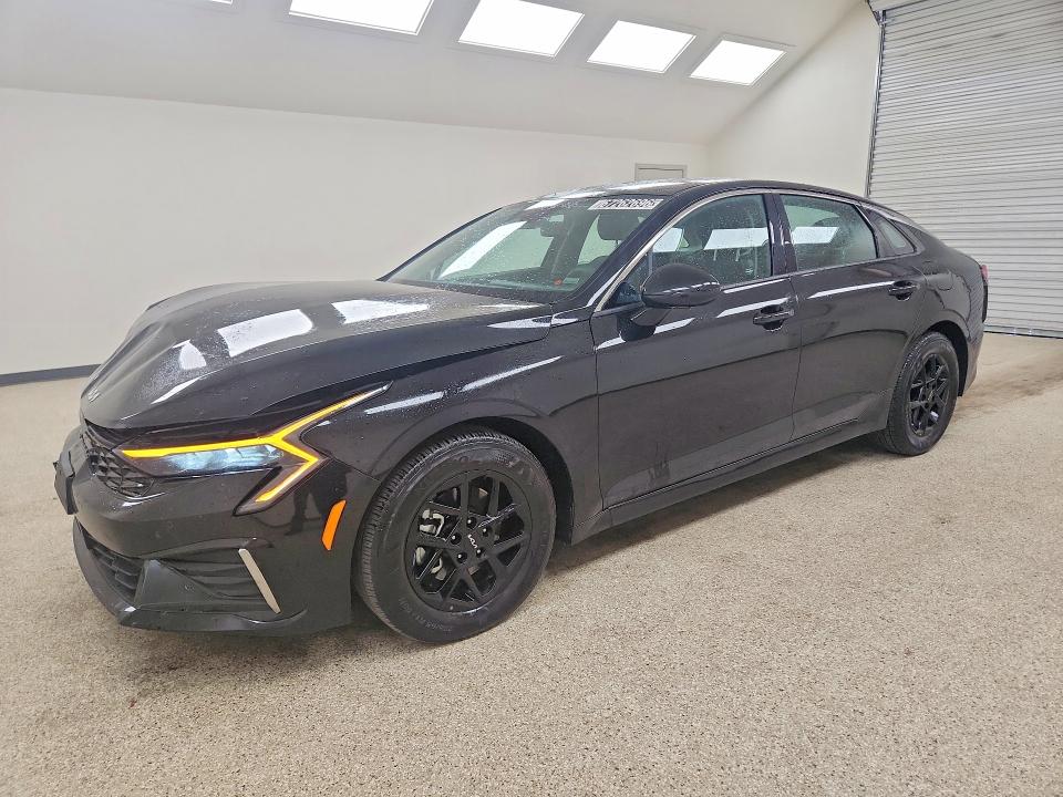 KIA K5 2026 with VIN KNAG24J77T5475841 - Photo from auction