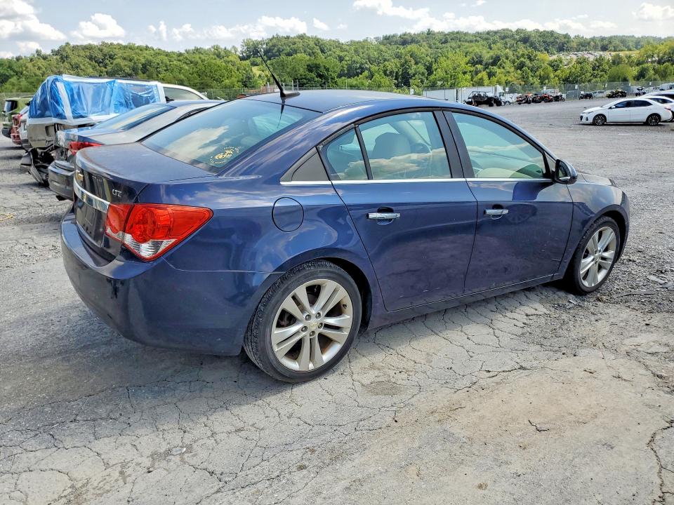 Photo 3 from auction – 2011 CHEVROLET CRUZE with VIN 1G1PH5S94B7182496