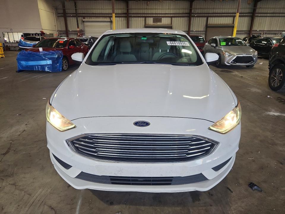 Photo 5 from auction – 2018 FORD FUSION with VIN 3FA6P0H70JR285989