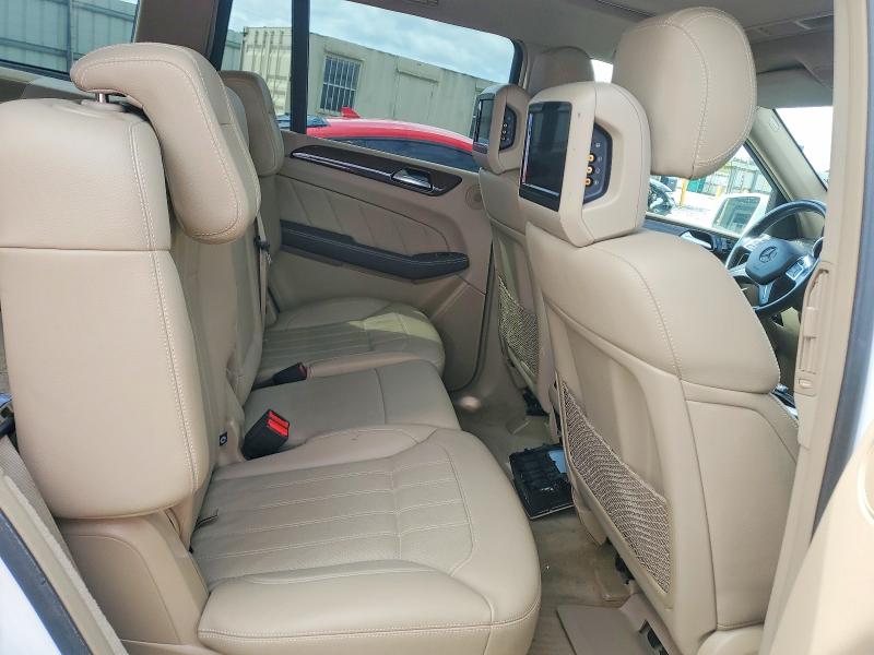 Photo 11 from auction – 2015 MERCEDES-BENZ GL with VIN 4JGDF6EE8FA596867