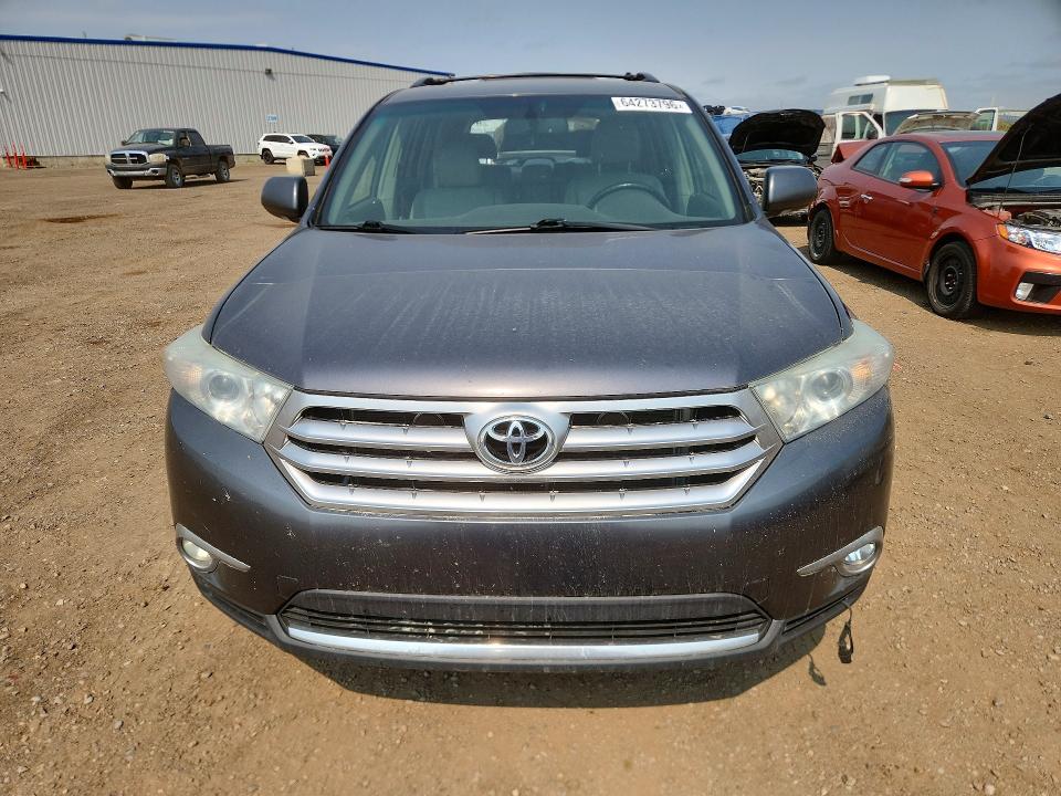 Photo 5 from auction – 2013 TOYOTA HIGHLANDER with VIN 5TDDK3EH8DS201157