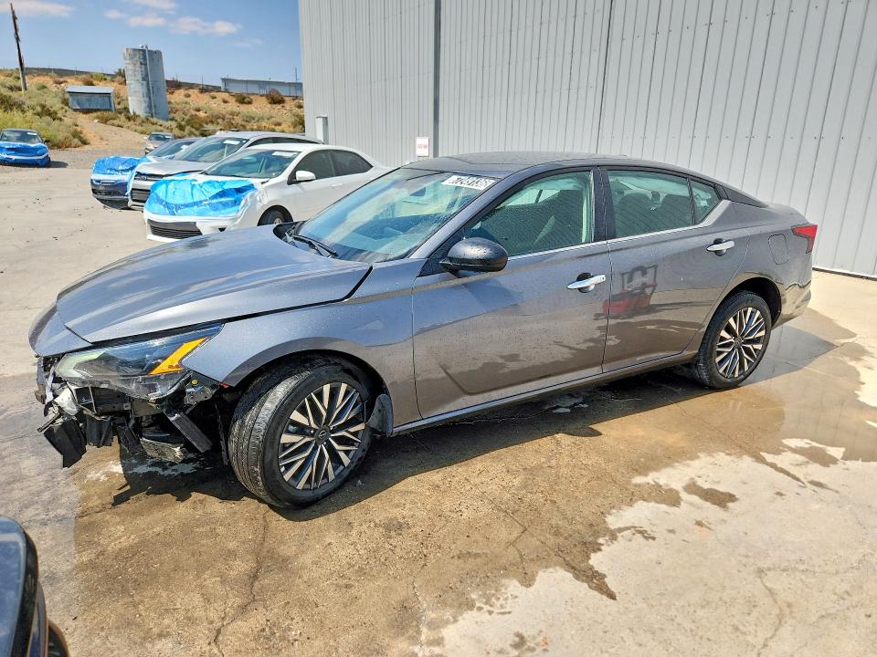 Photo 1 from auction – 2025 NISSAN ALTIMA with VIN 1N4BL4DW3SN350983