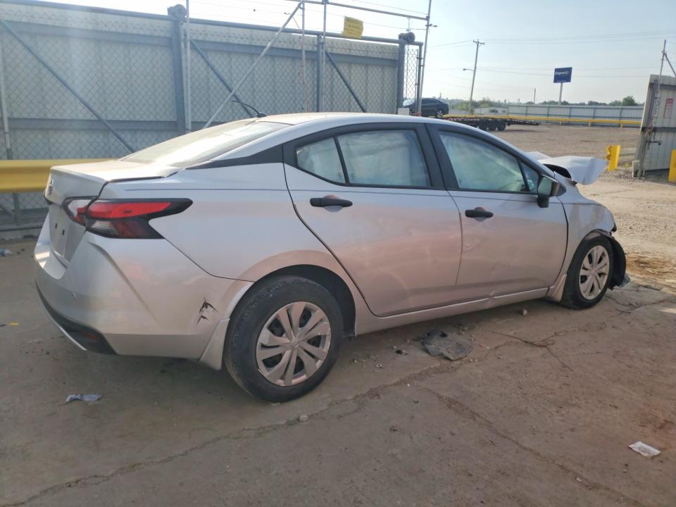 Photo 3 from auction – 2021 NISSAN VERSA with VIN 3N1CN8DV1ML858298
