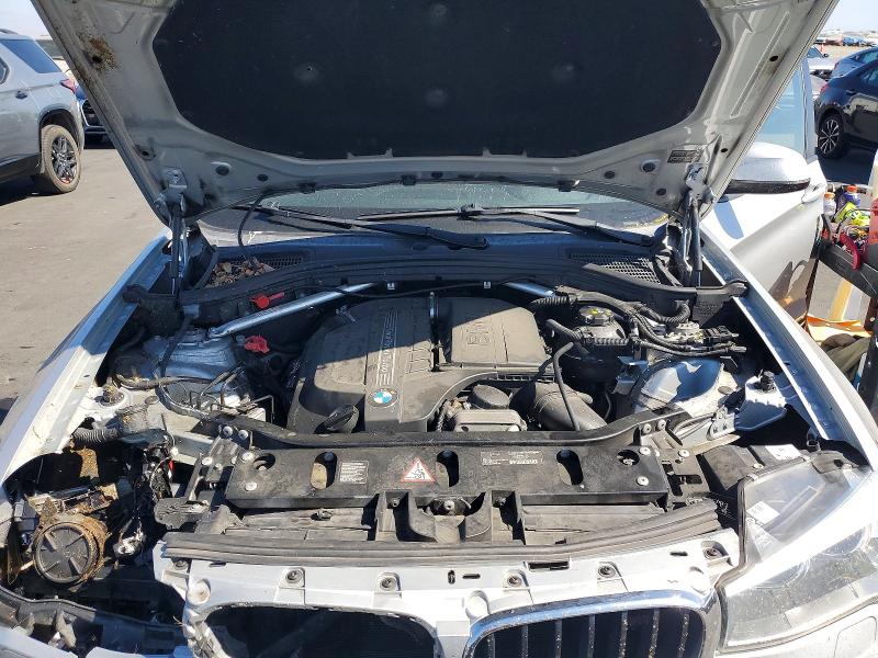 Photo 12 from auction – 2015 BMW X3 with VIN 5UXWX7C55F0K33644