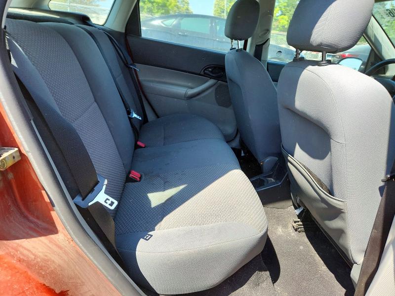 Photo 10 from auction – 2005 FORD FOCUS with VIN 3FAFP37N55R103002
