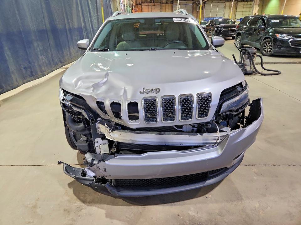 Photo 5 from auction – 2019 JEEP CHEROKEE with VIN 1C4PJMCX2KD396942