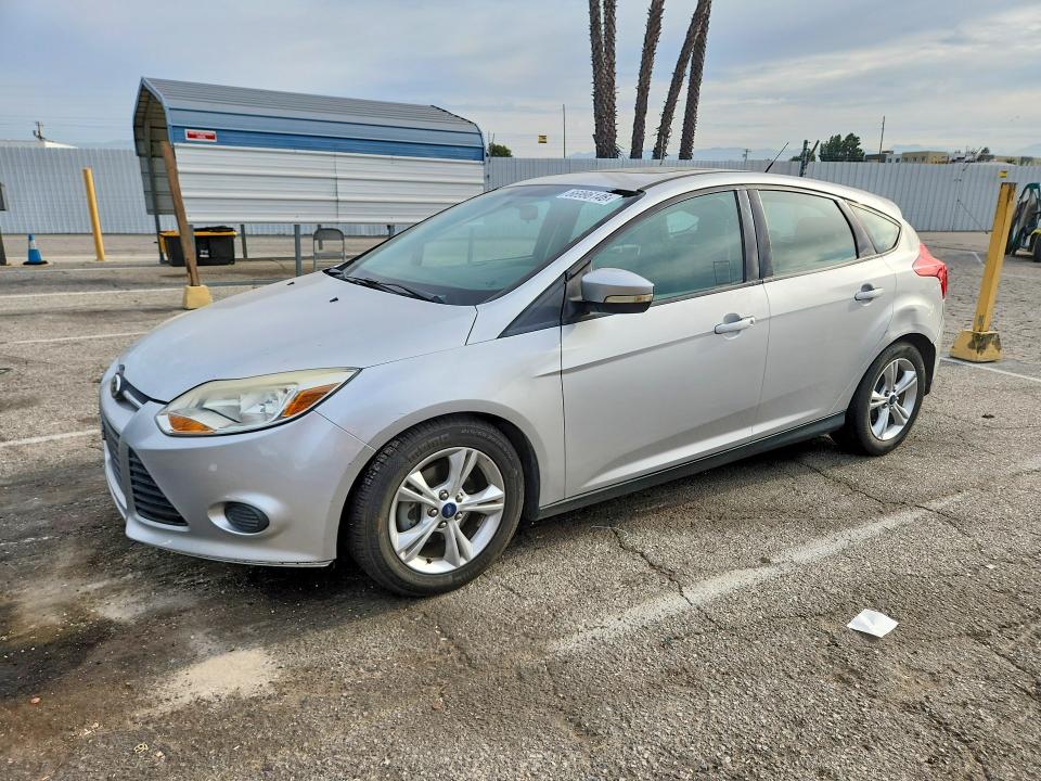 FORD FOCUS 2014 with VIN 1FADP3K25EL265358 - Photo from auction