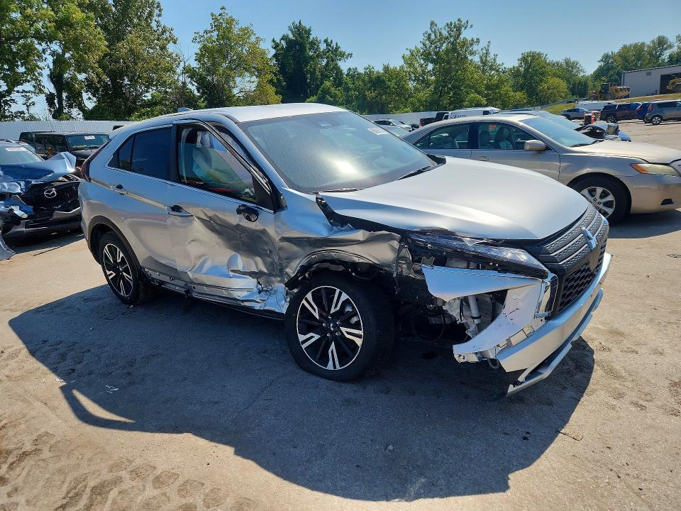 Photo 4 from auction – 2026 MITSUBISHI ECLIPSE CROSS with VIN JA4ATWAA7TZ027471