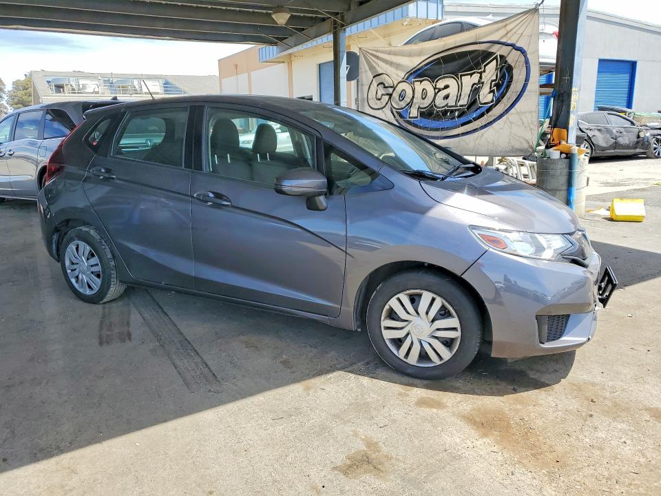 Photo 4 from auction – 2015 HONDA FIT with VIN 3HGGK5H57FM744238