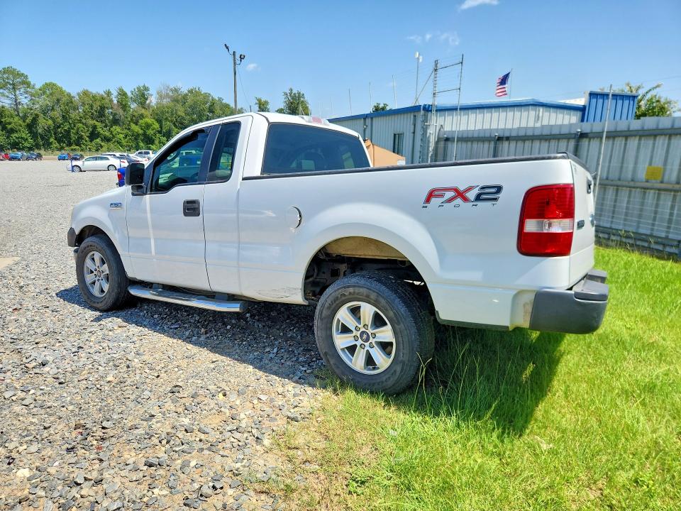 Photo 2 from auction – 2005 FORD F150 with VIN 1FTRF12W35NA63665
