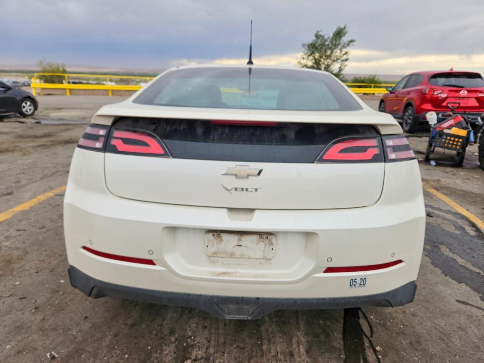 Photo 6 from auction – 2013 CHEVROLET VOLT with VIN 1G1RB6E43DU120589