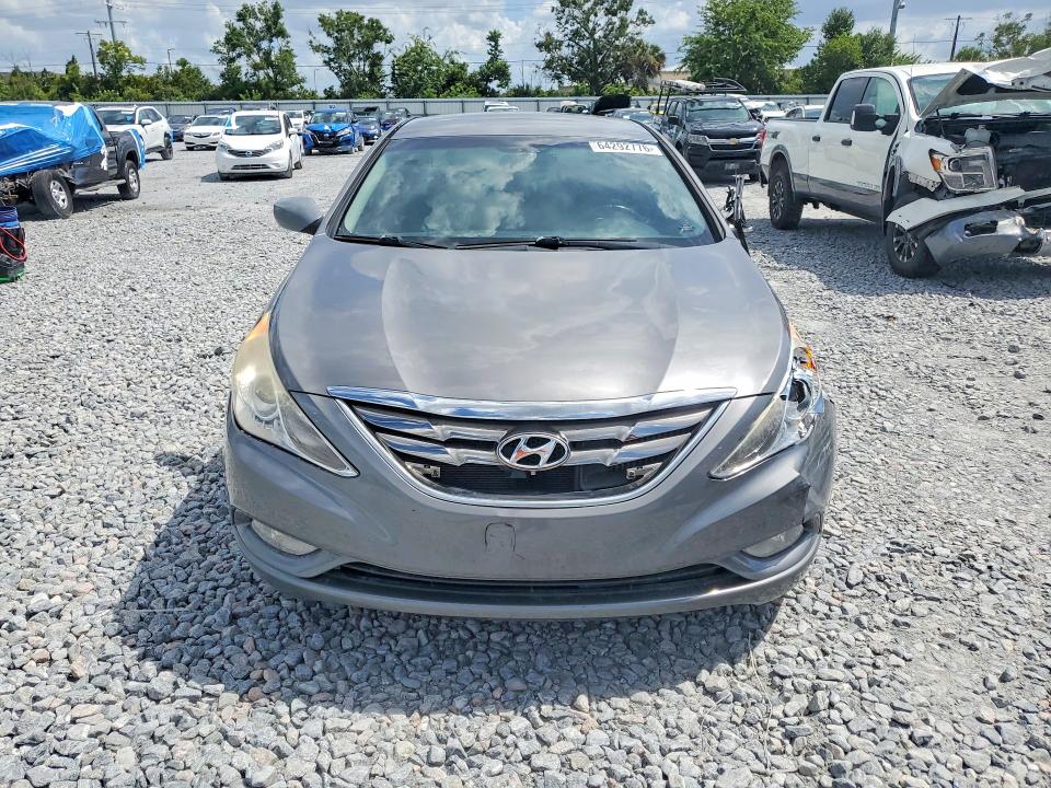 Photo 5 from auction – 2013 HYUNDAI SONATA with VIN 5NPEC4AB8DH592888