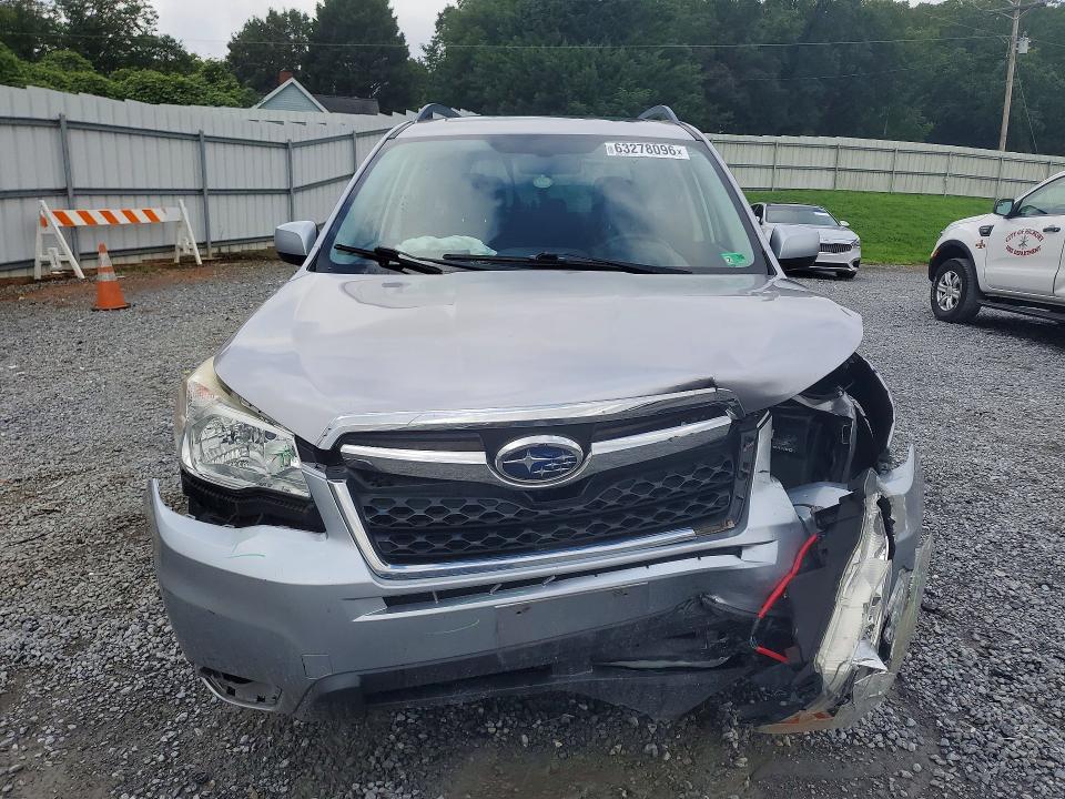 Photo 5 from auction – 2016 SUBARU FORESTER with VIN JF2SJADC7GH522590