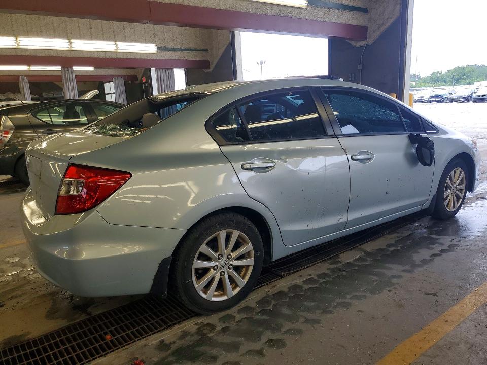 Photo 3 from auction – 2012 HONDA CIVIC with VIN 19XFB2F99CE011600
