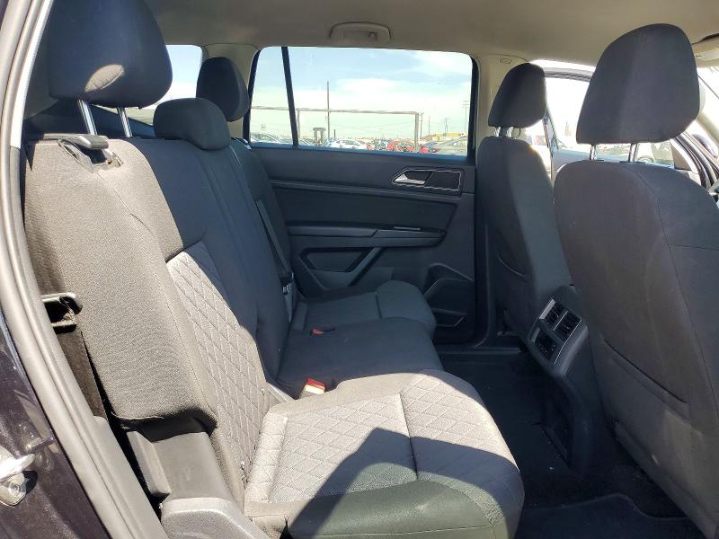Photo 11 from auction – 2018 VOLKSWAGEN ATLAS with VIN 1V2AP2CA2JC598557