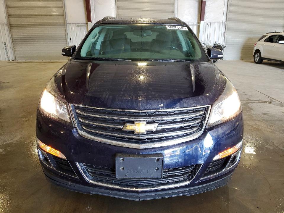 Photo 5 from auction – 2017 CHEVROLET TRAVERSE with VIN 1GNKVGKD4HJ269344