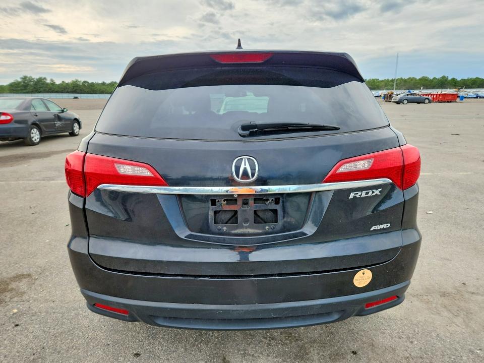 Photo 6 from auction – 2015 ACURA RDX with VIN 5J8TB4H57FL002237