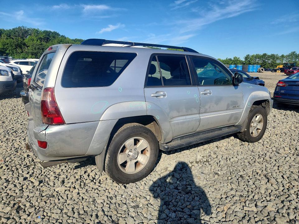 Photo 3 from auction – 2004 TOYOTA 4RUNNER with VIN JTEBU14R848027428