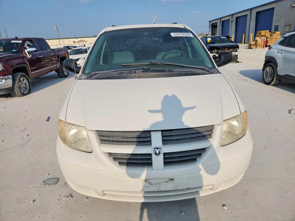 Photo 5 from auction – 2006 DODGE GRAND CARAVAN with VIN 1D4GP24R36B635602