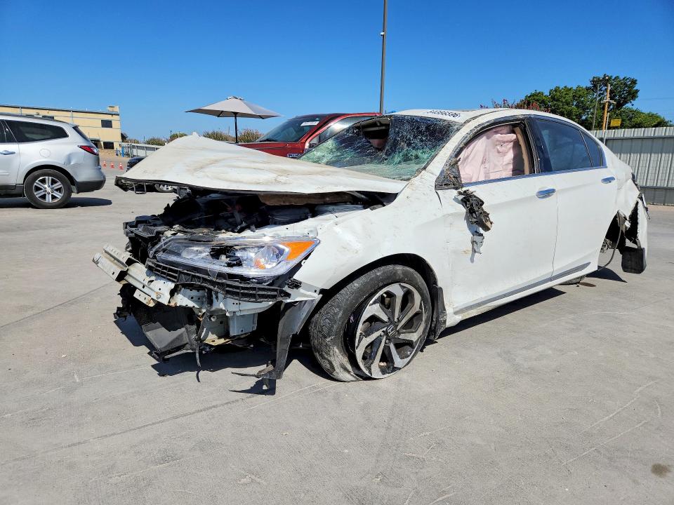 HONDA ACCORD 2017 with VIN 1HGCR3F81HA019147 - Photo from auction