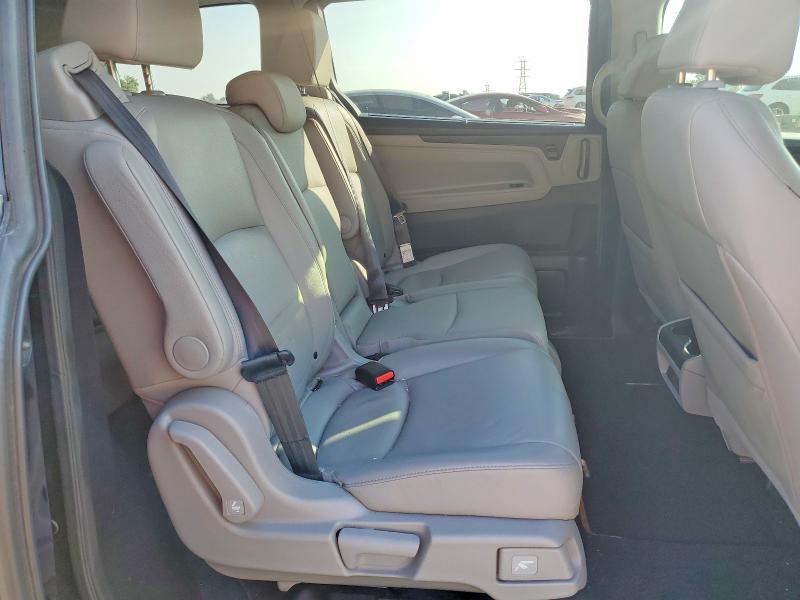 Снимка 11 от търг – 2019 HONDA ODYSSEY с VIN 5FNRL6H70KB128505