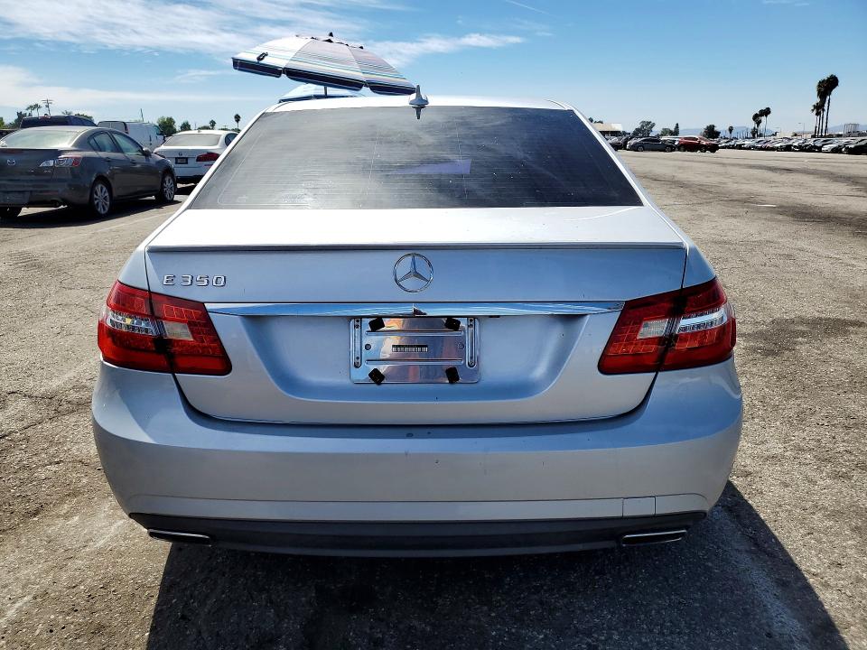 Photo 6 from auction – 2011 MERCEDES-BENZ E with VIN WDDHF5GB2BA370956