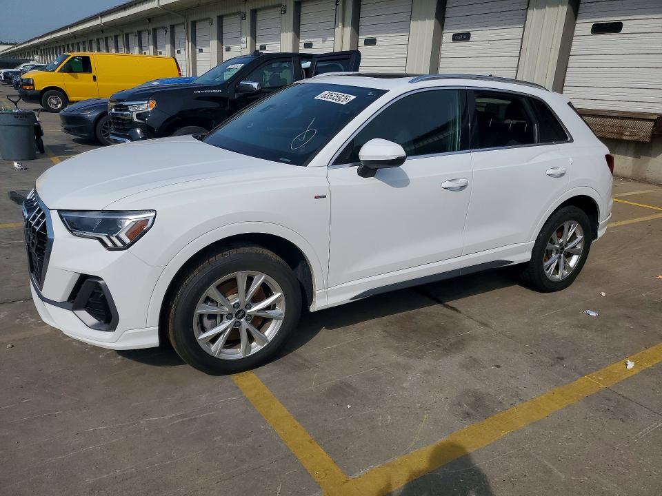 AUDI Q3 2024 with VIN WA1DECF35R1034202 - Photo from auction