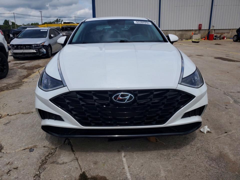 Photo 5 from auction – 2021 HYUNDAI SONATA with VIN 5NPEL4JA4MH113129