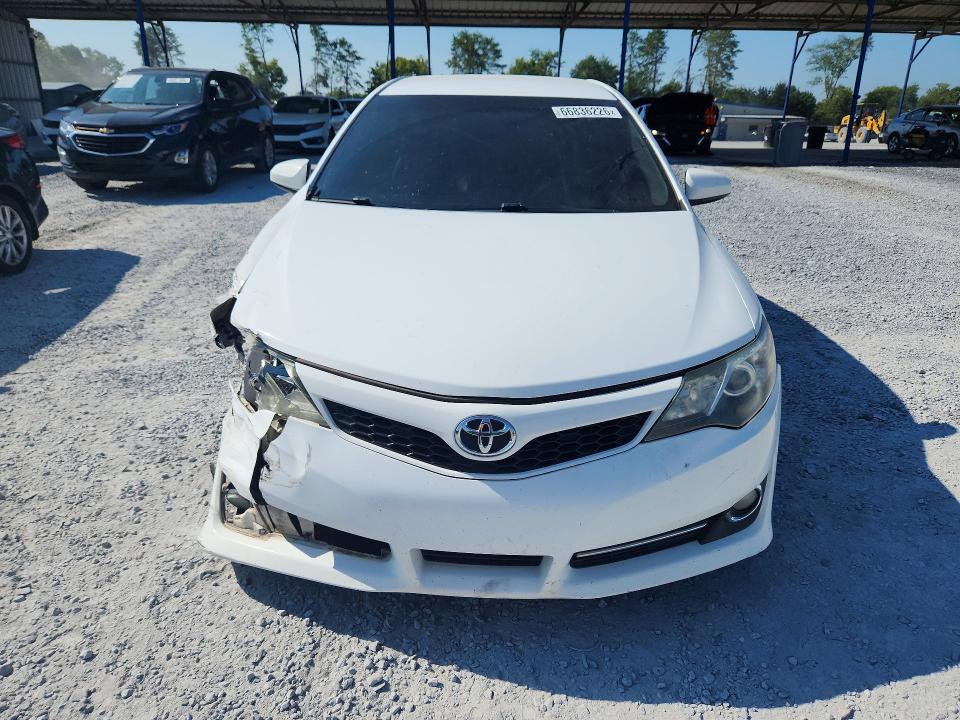 Photo 5 from auction – 2012 TOYOTA CAMRY with VIN 4T1BF1FK6CU162407