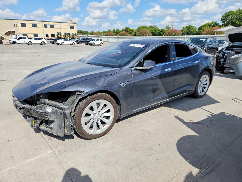 TESLA MODEL S 2018 with VIN 5YJSA1E27JF244852 - Photo from auction