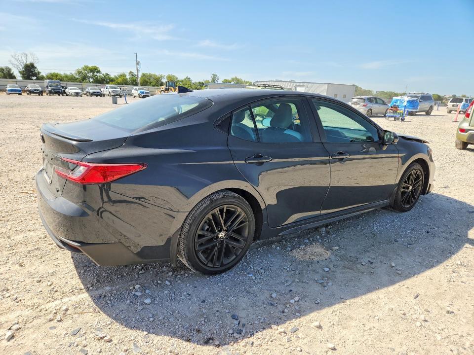 Photo 3 from auction – 2025 TOYOTA CAMRY with VIN 4T1DAACK4SU603039