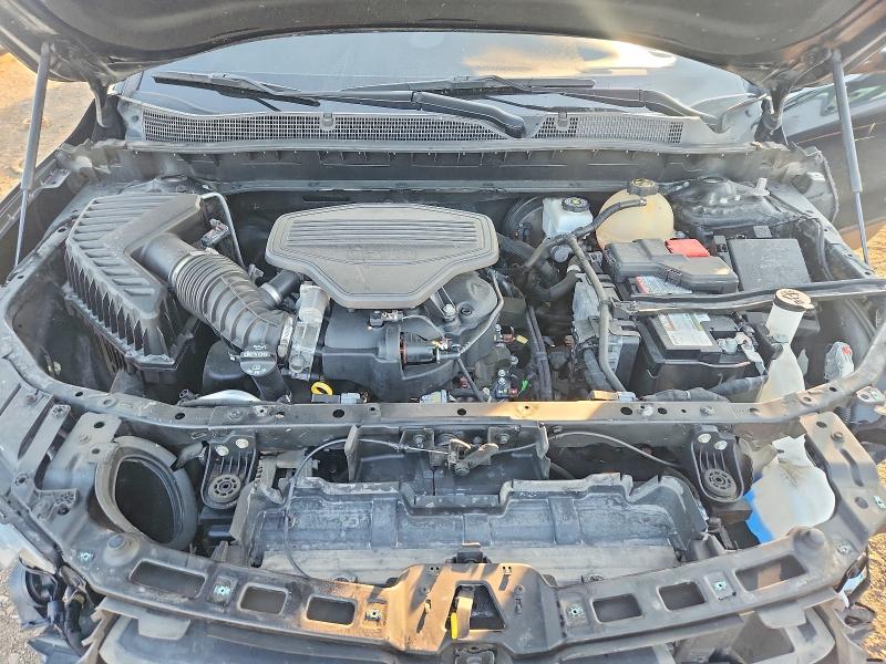 Photo 11 from auction – 2021 CHEVROLET BLAZER with VIN 3GNKBCRSXMS514176