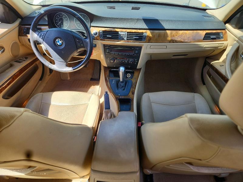 Photo 8 from auction – 2006 BMW 325 with VIN WBAVB13576KX34481