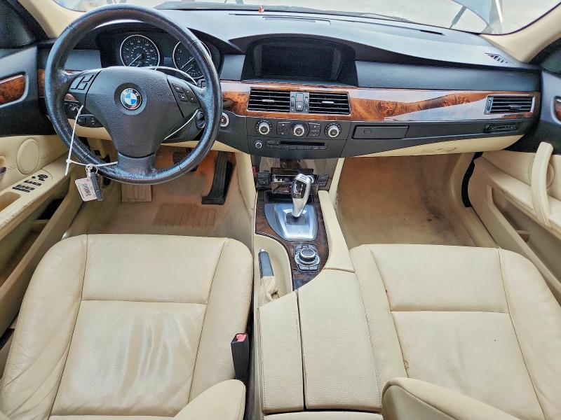 Photo 8 from auction – 2010 BMW 528 with VIN WBANV1C59AC388671