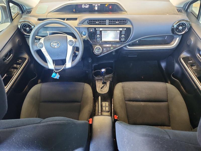 Photo 8 from auction – 2015 TOYOTA PRIUS C with VIN JTDKDTB33F1112526