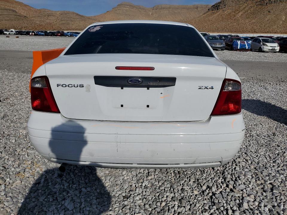 Photo 6 from auction – 2006 FORD FOCUS with VIN 1FAFP34N06W219999