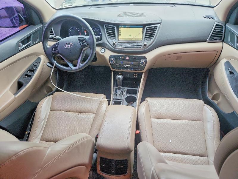 Photo 8 from auction – 2016 HYUNDAI TUCSON with VIN KM8J33A20GU076961