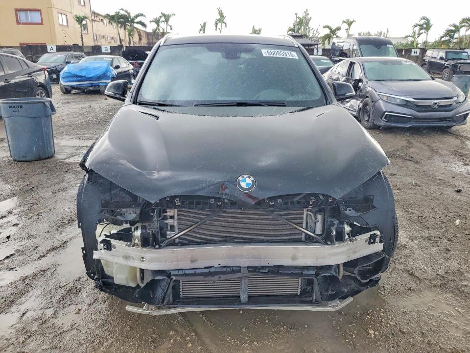 Photo 5 from auction – 2018 BMW X1 with VIN WBXHU7C32J5L05853