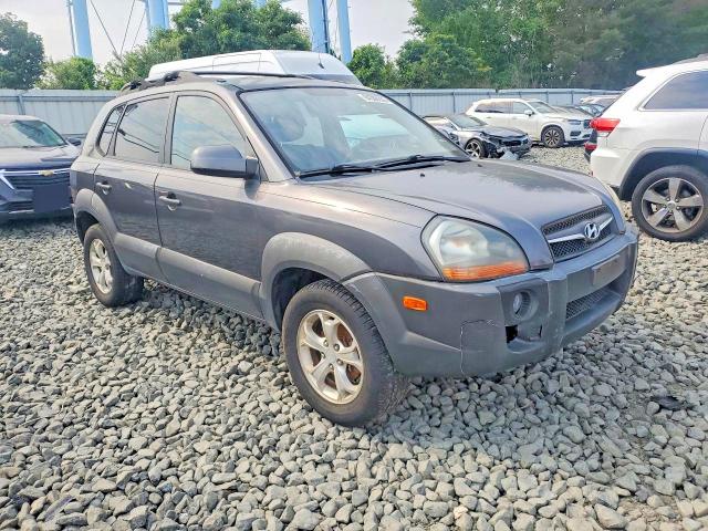 Photo 4 from auction – 2009 HYUNDAI TUCSON with VIN KM8JN72D09U943909