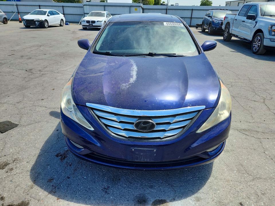 Photo 5 from auction – 2012 HYUNDAI SONATA with VIN 5NPEC4AC7CH365456