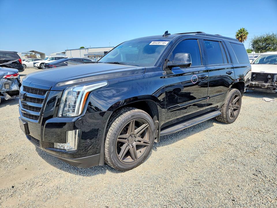 CADILLAC ESCALADE 2017 with VIN 1GYS4BKJ7HR346529 - Photo from auction