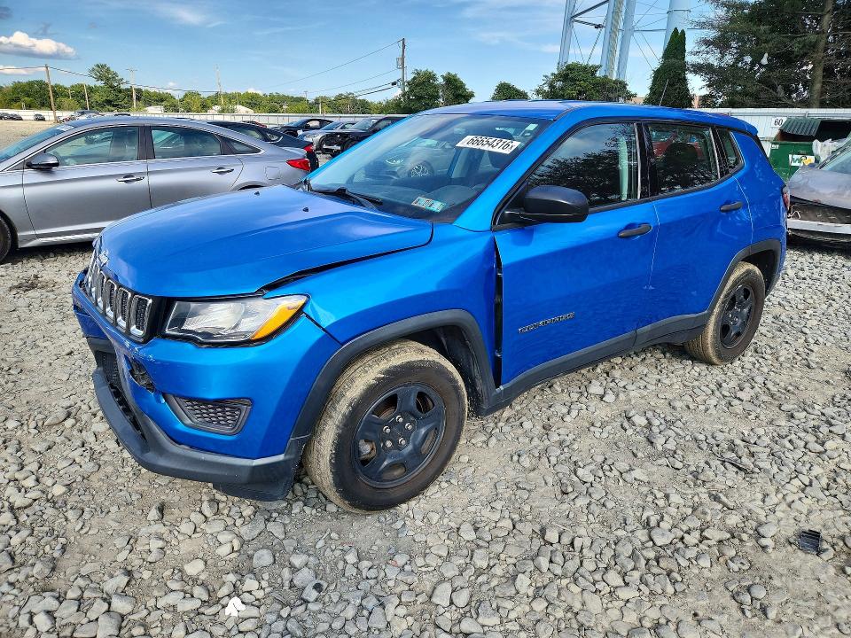 JEEP COMPASS 2020 with VIN 3C4NJCAB5LT247882 - Photo from auction