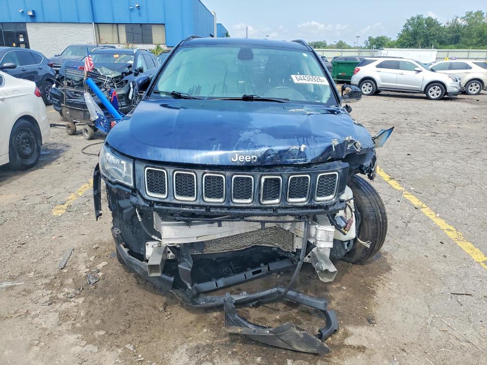 Photo 5 from auction – 2020 JEEP COMPASS with VIN 3C4NJDCBXLT215903