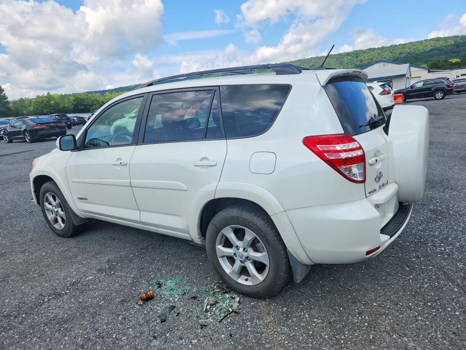 Photo 2 from auction – 2010 TOYOTA RAV4 with VIN JTMDF4DV3A5022396