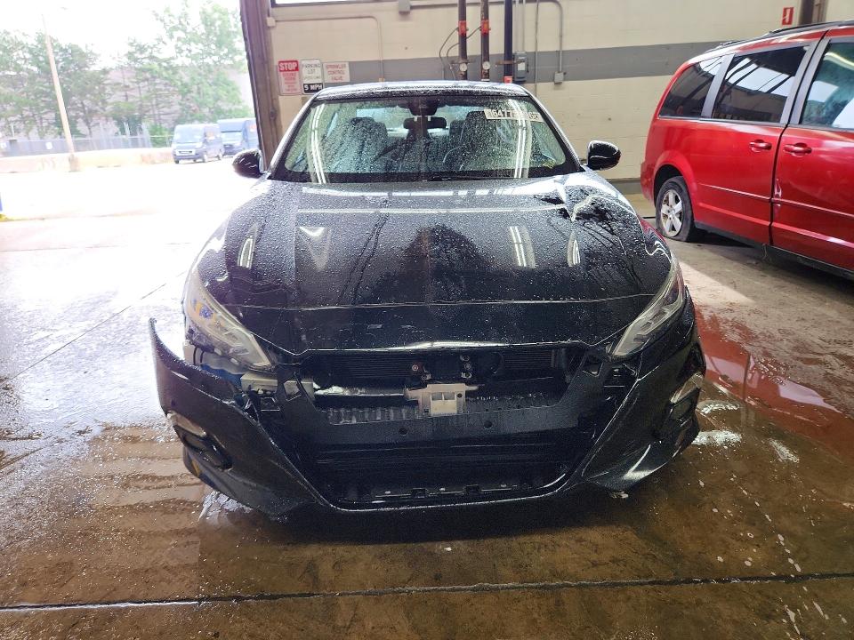 Photo 5 from auction – 2021 NISSAN ALTIMA with VIN 1N4BL4EV9MN301232