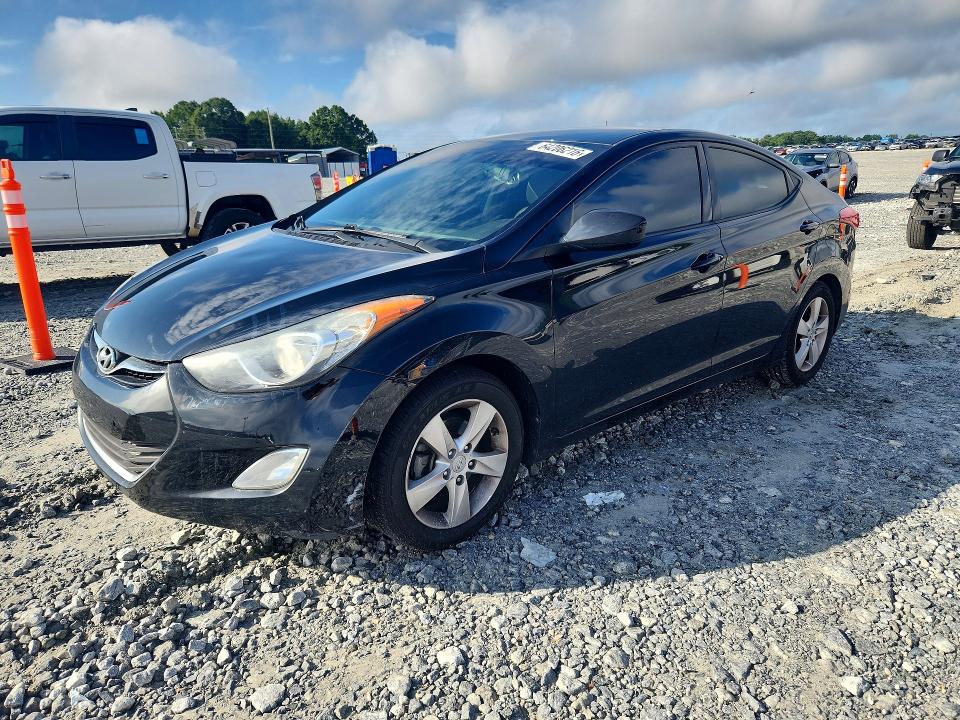 HYUNDAI ELANTRA 2013 с VIN 5NPDH4AE1DH193957 - Снимка от търг