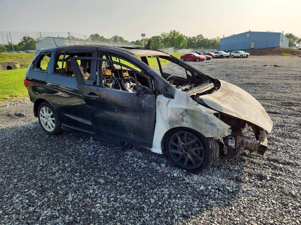Photo 4 from auction – 2013 MAZDA 5 with VIN JM1CW2DL8D0158846