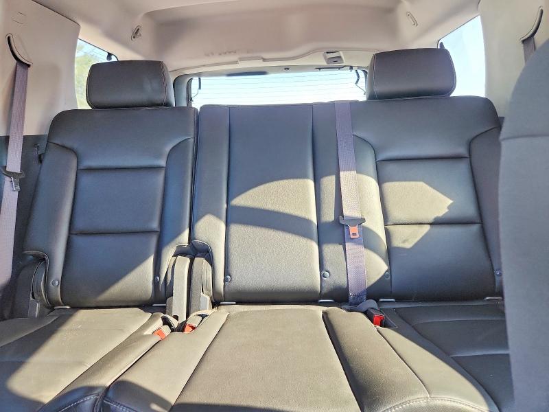 Photo 10 from auction – 2016 CHEVROLET TAHOE with VIN 1GNSKDEC5GR115008